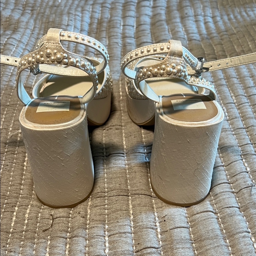 Dolce & Gabbana Cream Pearl Embellished Heels - Picture 4 of 4